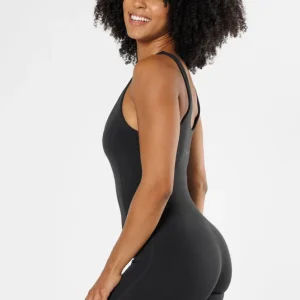 Reluna™ AirBrushed Sculptseam® Shortsuit Black